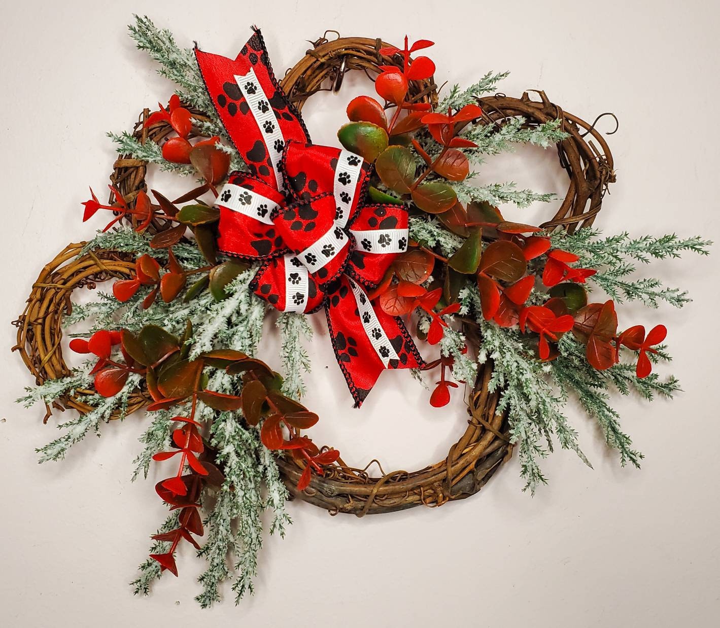 Mini Paw Wreath