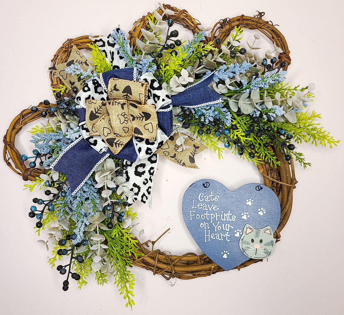 Paw Wreath - Cat or Dog (Footprints on your Heart)