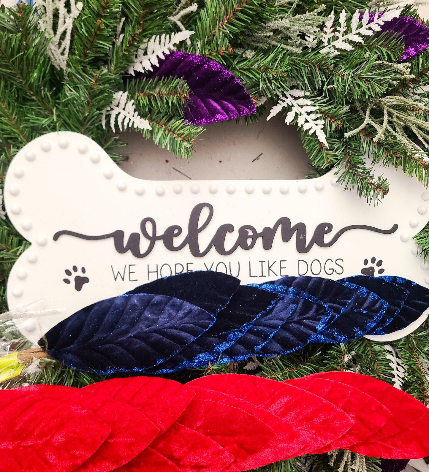 Welcome, We Hope You Like Dogs (Evergreen)