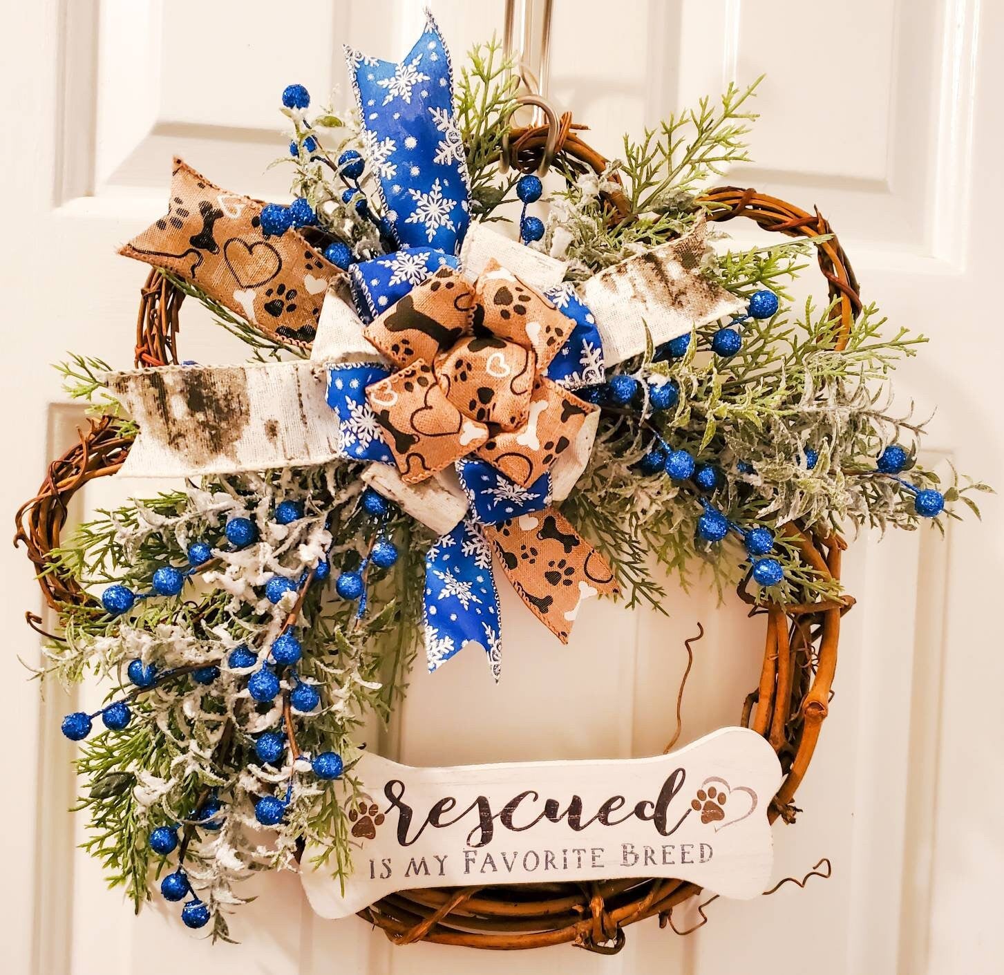 Holiday/Winter Paw Wreath