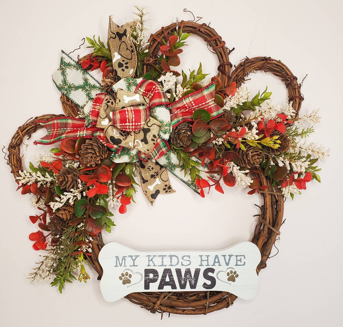 Holiday/Winter Paw Wreath