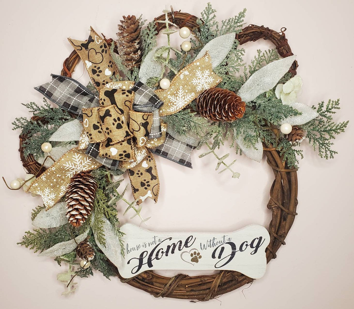 Holiday/Winter Paw Wreath